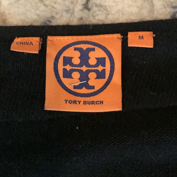 Beautiful gently worn Tory Burch tunic - Picture 3 of 7